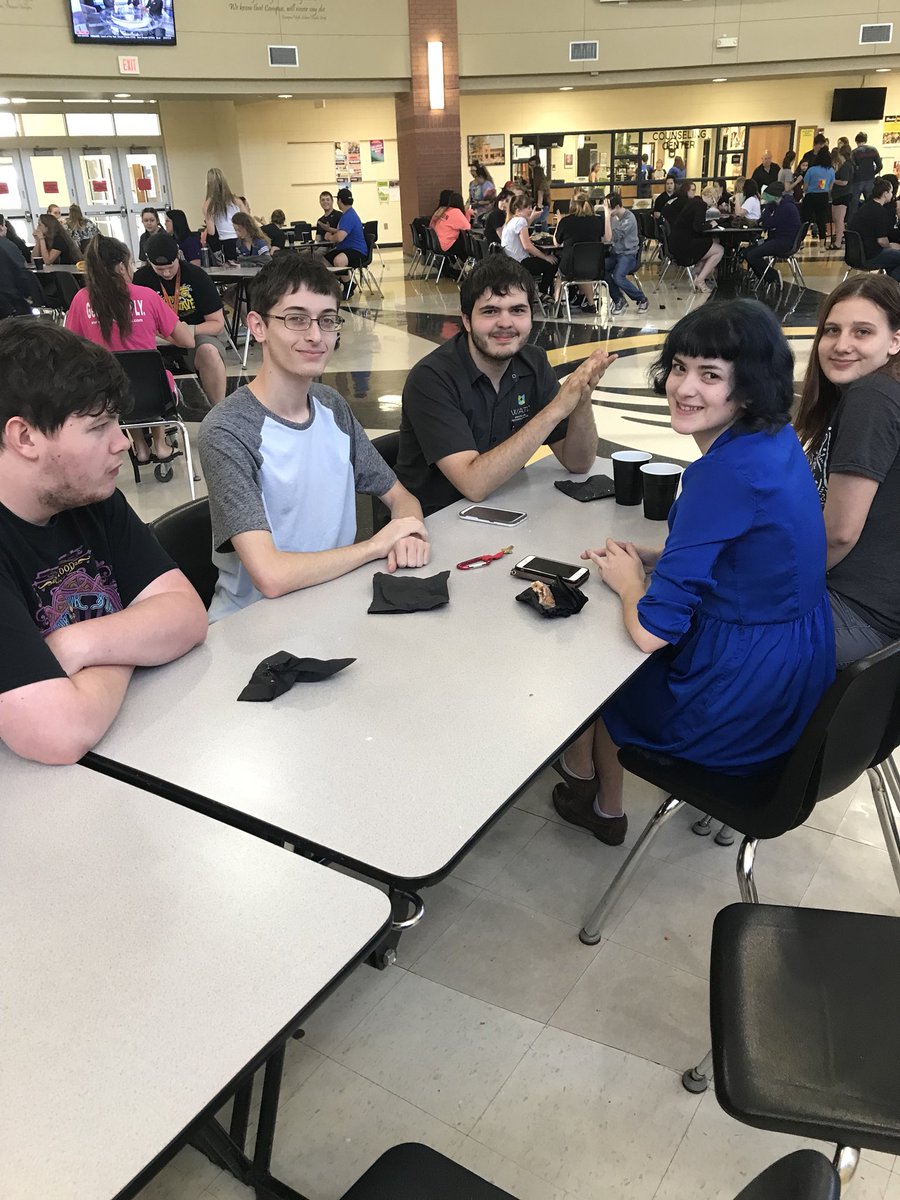 Colts2018's tweet photo. Senior Breakfast 10 https://t.co/pSOqIIjuIy