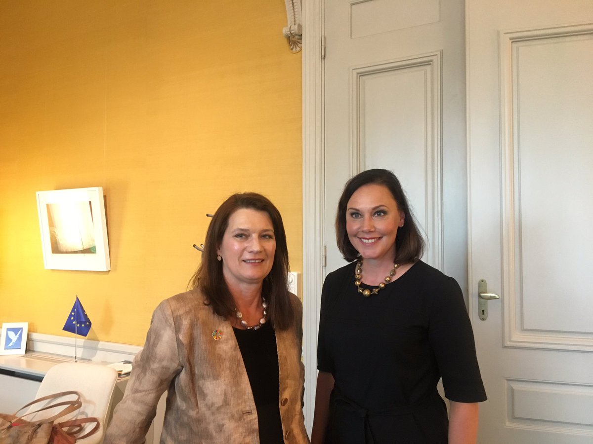 Meetings in Stockholm with @AnnLinde and @UlrikaModeer. #EUtrade #freetrade #SRHR #NordicCooperation #DevelopmentPolicy