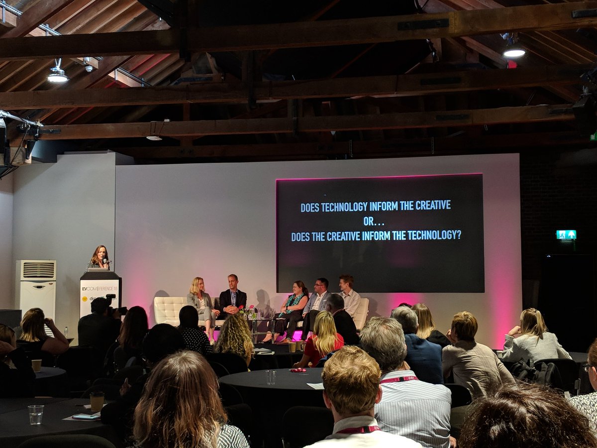 AshfieldEventEx's tweet photo. 'The Great Debate' has just started - #Technology vs. #Creativity. #EVCOMference18 https://t.co/o2zeyM98CK