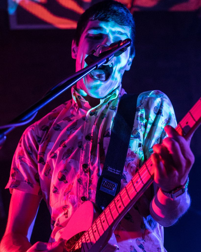 ChrisWeeksPhoto's tweet photo. Birdsworth - The Acoustic Couch
.
.
.
.
@birdsworthgravybass @the_acoustic_couch #rock #music #electricguitar #vocalist #rockmusic #pinklights #purplelights #lights #theacousticcouch #livemusic #livemusicvenue #concert #nightout #Bracknell #musicphotographer #musicphotography https://t.co/fubG2vOBva