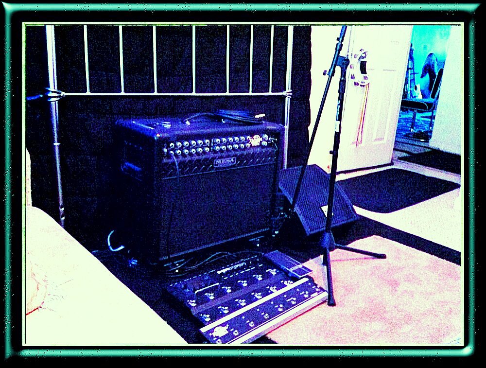 IAmCleverMoon's tweet image. #MesaBoogieRoadster
#DualRectifier
#Line6HD5oo
#CleverMoonAudio