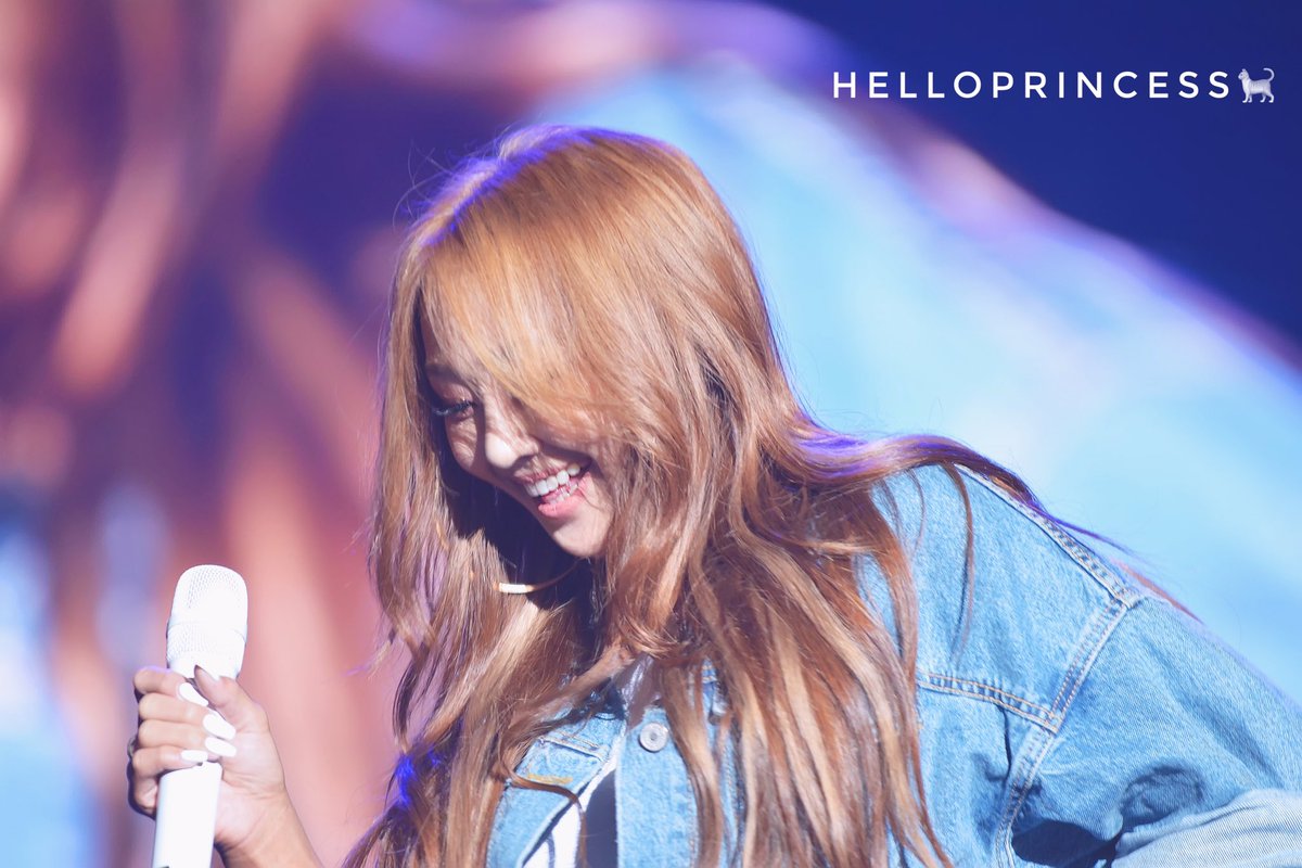 HelloPrincessK's tweet image. 180517
 #효린 #hyolyn HD

She looks great😭😭😭