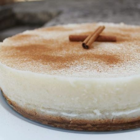 cocinerosarg's tweet photo. Hoy cocinamos...
@juanitoferrara: Milanesas de berenjenas
@juanbraceli:Tarta de arroz con leche
#IsabelVermal: Torta Mil hojas de miel
@MadamePapin: Arañitas a la chapa inyectadas con vino y mandarinas
Carlos Lovisolo: Todo sobre la miel https://t.co/JHEhPmRRRJ