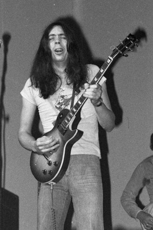 A very Happy Birthday to Master Andrew Latimer of Camel ! \\m/ 