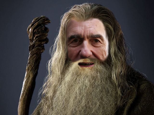 GandalfMueller's tweet photo. Happy Anniversary Friends! https://t.co/UDwXZyuOpc