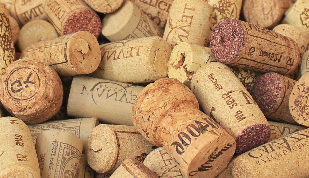 SapereFood's tweet photo. Gli #eventi del #vino in #Umbria. Quattro appuntamenti imperdibili nei prossimi #weekend ➡️https://t.co/Kh9A2aWRNw 🍷🍾💃 https://t.co/xQVWUUeD8t