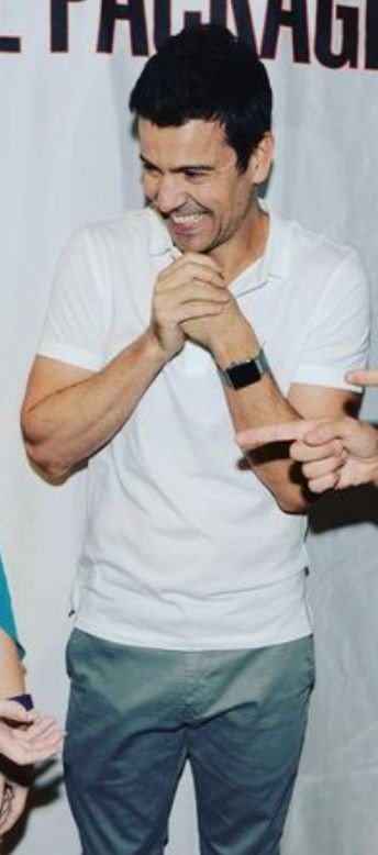 VroniquePersic1's tweet photo. @serina_sgill @jordanknight @Marujk1 @AnaProgl1 @BounlayAali23 Beautiful #HappyBirthdayJordan🎁🎊  it's a special Day for Jk ' s girls 😉😋 Big kisses for @jordanknight 🎊🎈 https://t.co/3mBaE4VpGY