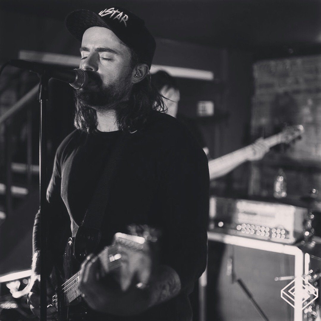 A few snaps from our headline gig at @BassmentBar last Saturday.

Who’s coming this Saturday to <a href="/FiddlersCamden/">The Fiddlers Elbow</a> in London? Going to be huge!

📸: <a href="/KGCr8ive/">Kid Genius Creative</a> / <a href="/artwillfall/">Art Will Fall</a> 

#CaughtInAWave #CIAW #Live #Bassment #Chelmsford #Gig #Essex #London