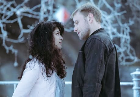 Pracha21's tweet photo. The cutest couple!!! @Tuppence @BrianJacobSmith @tinadesai07 @MaxRiemelt @sense8
Can't wait!!! 😍😍 #Sense8 #8thJune https://t.co/DD8N0wCuMg
