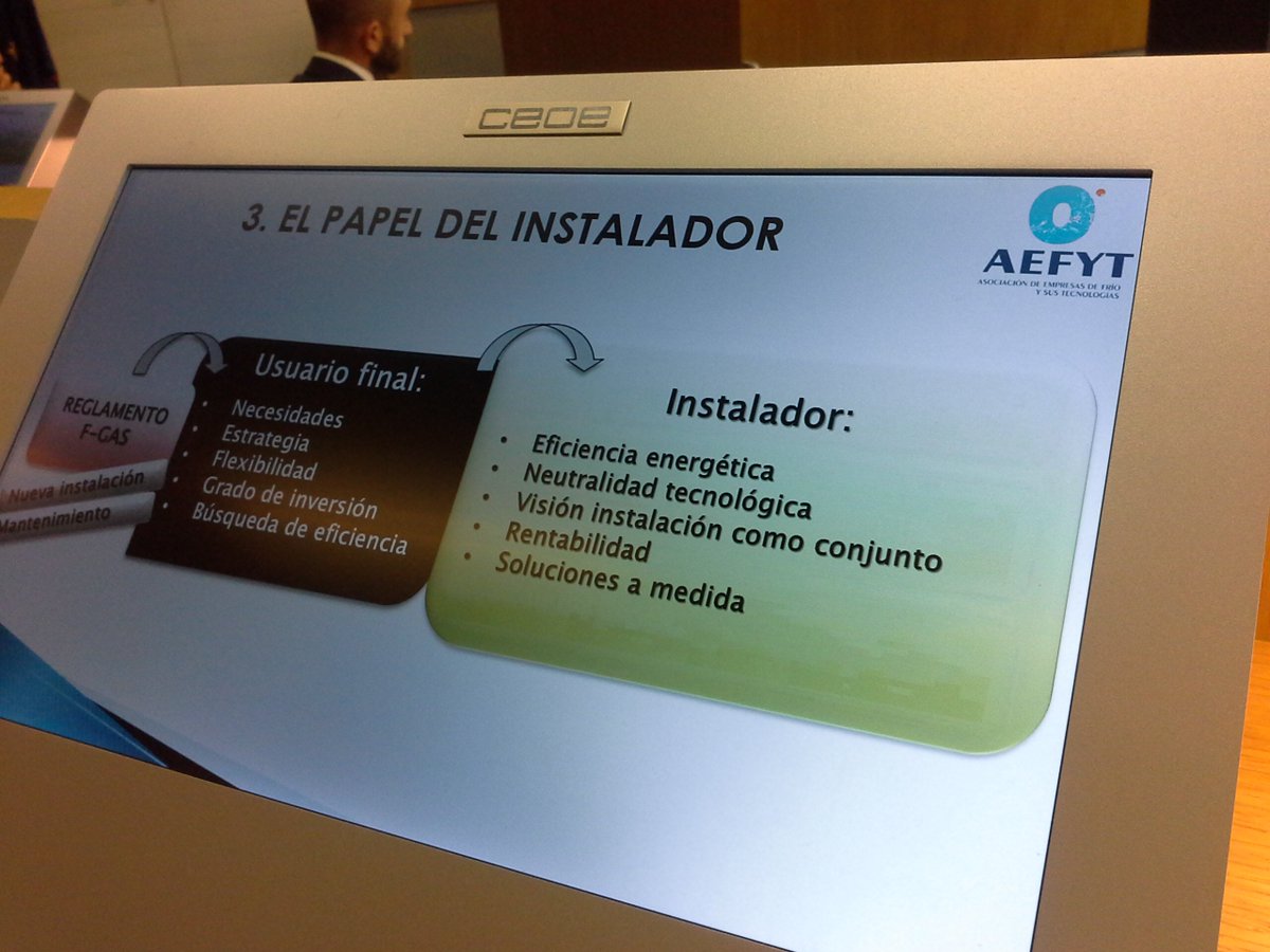 aefyt_es's tweet photo. Los #instaladores reivindican su papel en la #industriadelfrío y analizan la situación de las #instalaciones existentes... que tienen mucha vida. #JTAEFYT18 @asofrio https://t.co/cgPw2CnAjP