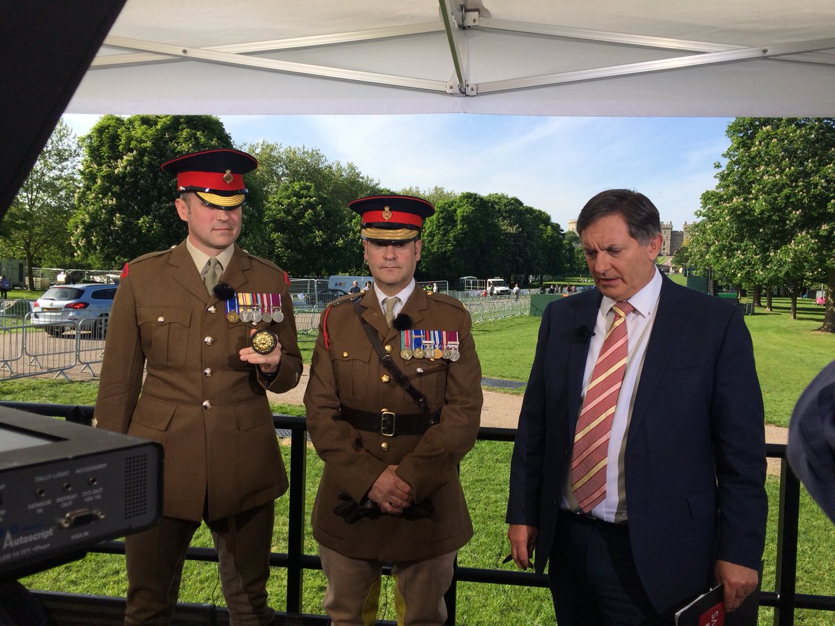 #royalwedding Members of the Household Cavalry join us now live on the 5 @bbcnews