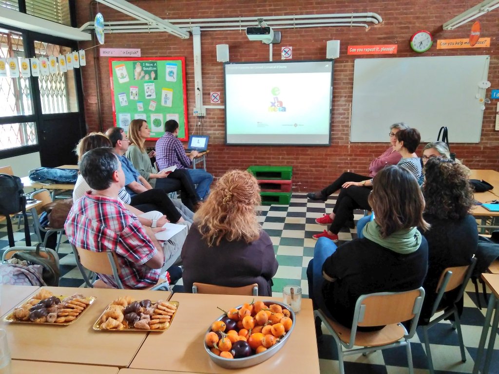 EscBarodeviver's tweet photo. #AraMateix trobada amb els companys-es de l'escola #ElCarmel, @uvic_ucc, @Eesclapes, @mjsanza61, @consorciedubcn per parlar sobre el #ProjecteTangram. Totes les peces encaixen! https://t.co/lvzGkwOB5g