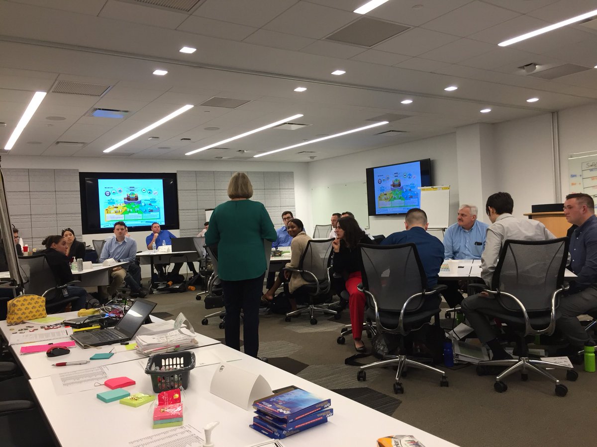 #nmo @FreightUPSers <a href="/MidAtlUPSers/">Mid Atlantic UPSers</a> <a href="/NortheastUPSers/">NortheastUPSers</a> <a href="/NorthAtlUPSers/">NorthAtlantic UPSers</a> <a href="/IT_UPSers/">UPS I.T.</a> @kpnorton1965 <a href="/Stefani1Maureen/">Maureen Stefanini</a> Upsers are engaging in our global footprint NMO in the IT facility in Parsippany, NJ