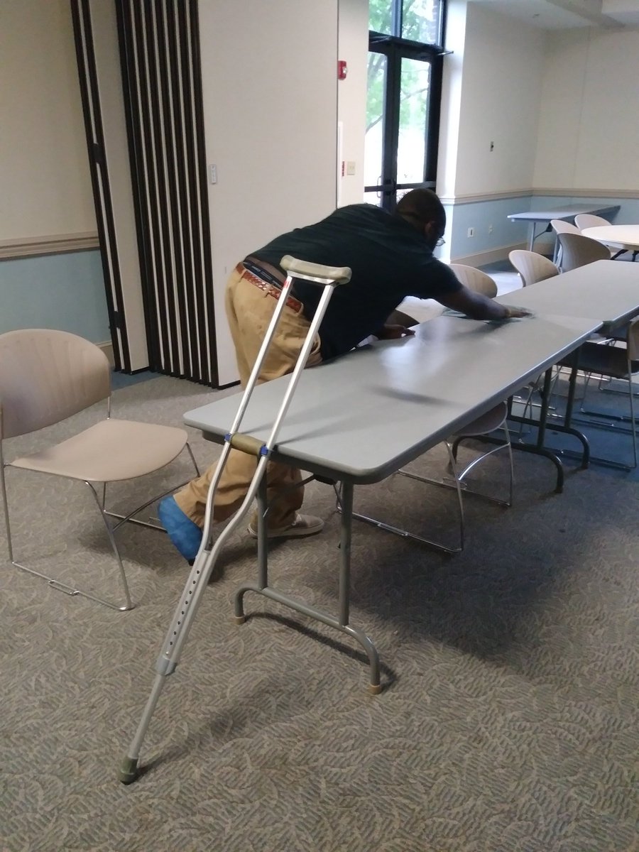 MsKimatTPYA's tweet photo. We get the job done!! NO MATTER HOW!!! #oncrutches #dancetechniques #dedication #hardworkers #tpyauncw @MosleyPLC @A_Pearson16 @betsatw https://t.co/3zgDjpH1P1
