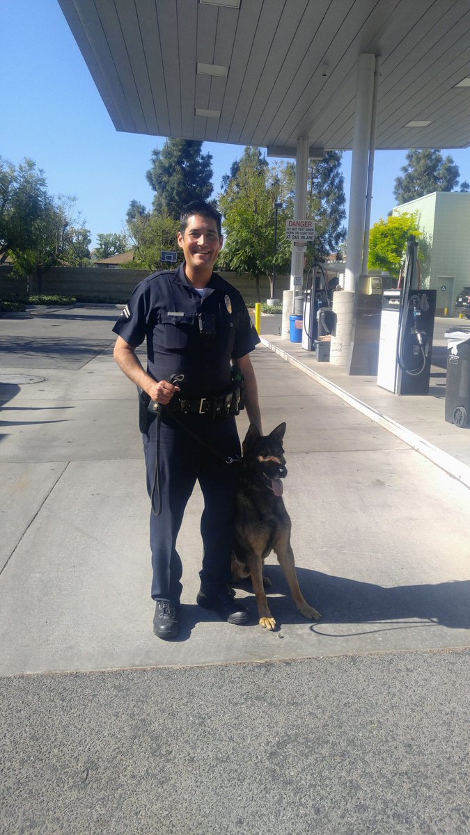 10a39's tweet photo. #Thank you #Officer Cohen from the #LAPD Bomb #K9 unit for introducing me to K9 Officer Hobo! Be safe guys! https://t.co/fyK19f1aYZ