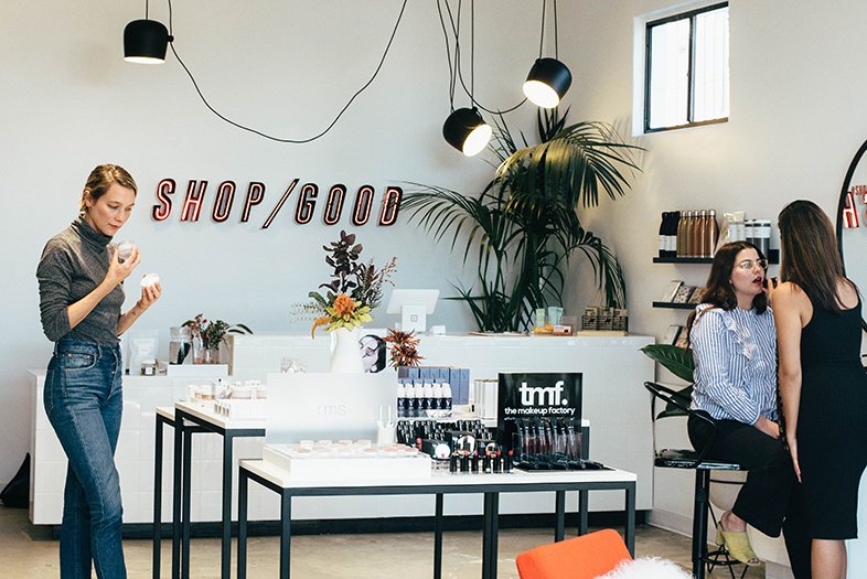 BABAandTeam's tweet photo. “You can have both.” That’s the clean-beauty battle cry literally written on the walls at @good_life_co_, #SanDiego #California North Park boutique dedicated to eco-friendly #skincare and #makeup. Learn more: https://t.co/mB7mJNbGFe #ecofriendly @sandiegomag #beauty #cleanbeauty https://t.co/Si9L7GZAJ2