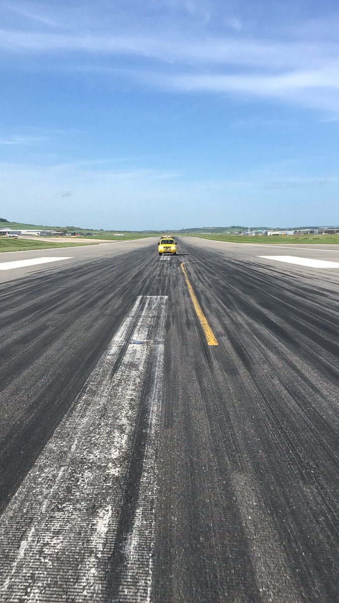 ABZ_Airport's tweet photo. That’s a wrap for day 4 of #UKAirportsSafetyWeek - today we took part in an airside safety tour along with @NATS, and provided passengers with airport security advice. Check back tomorrow for the final day of safety week! #dotherightthing #promotingsafetytogether @AOA_UK https://t.co/tZPh6jujbO