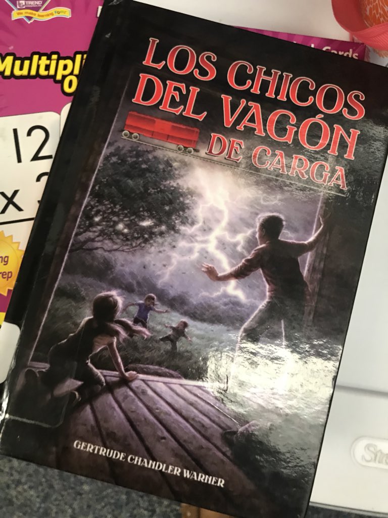 mtrasanchez27's tweet photo. Literature circles as a whole class “en español” https://t.co/NtXMVGwWOQ