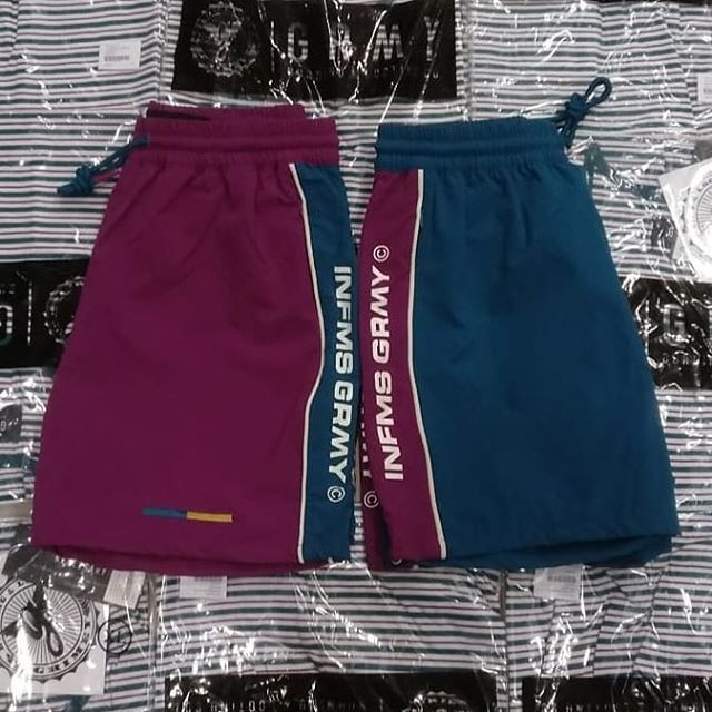GrimeyStoreMad's tweet photo. 'Counterblow' short #SS18 🔥 ¡Todas las novedades para este verano disponibles! Todas los modelos, tallas y colores sólo en tiendas oficiales @grimey_wear 🤘
#Grimey #Grmy #GrimeyStore #Spring #Summer #Summertime #Short #Counterblow #streetwear #Madrid #Barcelona #Infms #TheI… https://t.co/mZpFmWzY4H