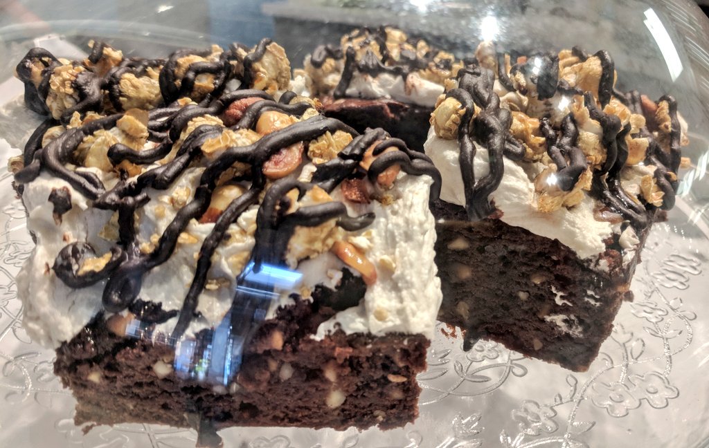 TheGeneratorCa's tweet photo. The temptations that face you while you wait for your take-out @PlantedinHamOnt. #HamOnt https://t.co/rNE9Cwt8lf