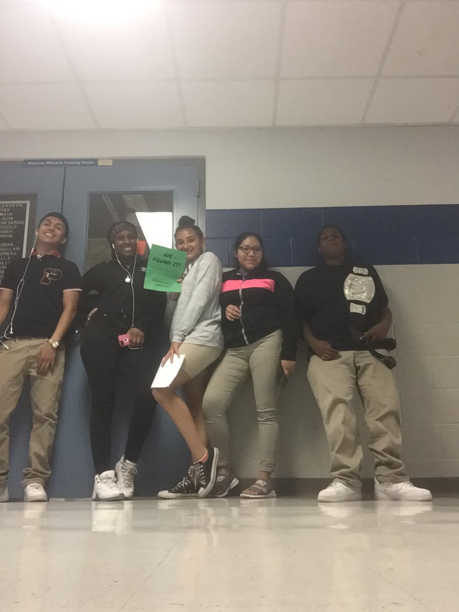 ayeee_joanna1's tweet photo. #ProCommScavHunt #NMHSClassAct https://t.co/g2wmPvTbto