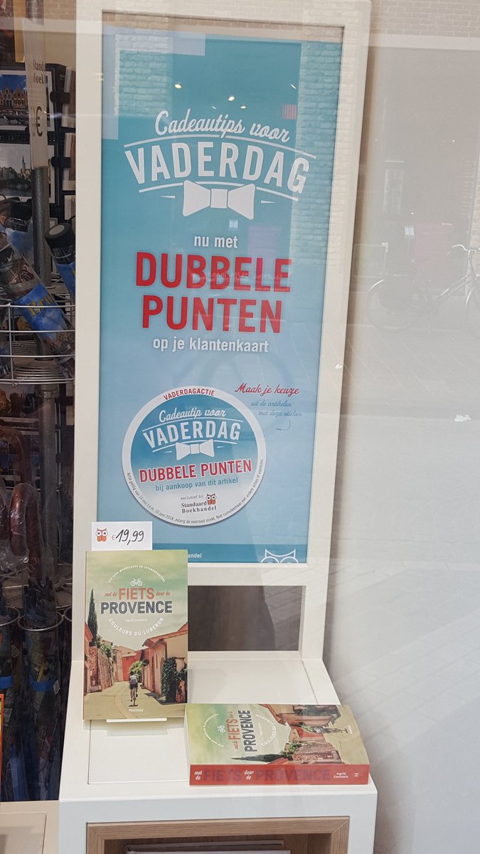 incastel's tweet photo. #MetdeFietsdoordeProvence in de etalage: bijzondere #actie nav #vaderdag @StandaardBoek
#cadeautip #musthave
#mustread #Geschenkideen
#geschenktip
#couleursduLUBERON
#ookvoorWandelaarsenLevensgenieters #provence #Luberon #fietsen #vakantie #montventoux #ventoux #kaleberg https://t.co/UMzGw7AYaA