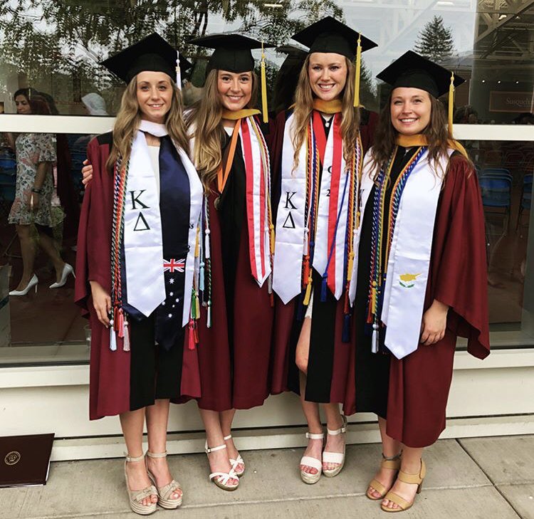 KDBetaUpsilon's tweet photo. We still CANNOT get over our sisters graduating yesterday 💚 https://t.co/as2mSkDxkI