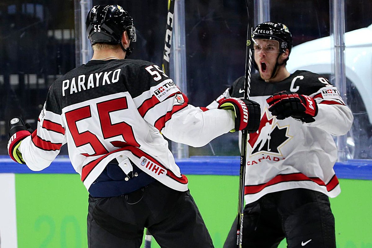 EdmontonOilers's tweet photo. VICTORY! Connor sets up O'Reilly for the 5-4 OT winner vs. Russia &amp; @HockeyCanada is off to the #IIHFWorlds semis! 🇨🇦 https://t.co/UVwVoB5T4b