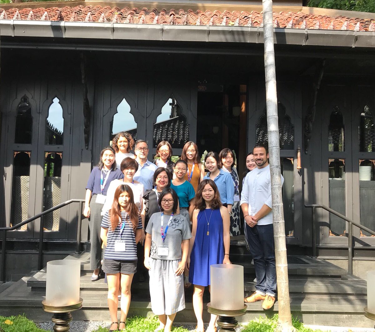 Space_Doctors's tweet photo. #itsawrap at #semioticsbootcamp thank you @ESOMAR for a fantastic couple of days and to all the participants for the fun two days of learning and sharing #esomarAPAC2018 #culturematters #everythingcommunicates https://t.co/QVTKz8cxiA