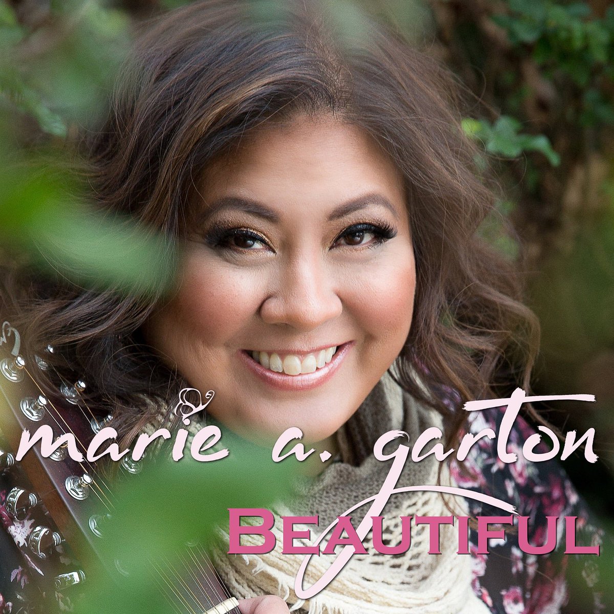 marieagarton's tweet photo. New EP coming in June! "BEAUTIFUL" Recorded at Yackland Studios, Nashville. Produced by Margaret Becker. Hair & makeup by Christin Zito. Photo by Danielle Shields Photography. Much gratitude to Bernard Porter and #PCGUniversal/Nashville. More happenings to share later... https://t.co/tHb61HMvE1