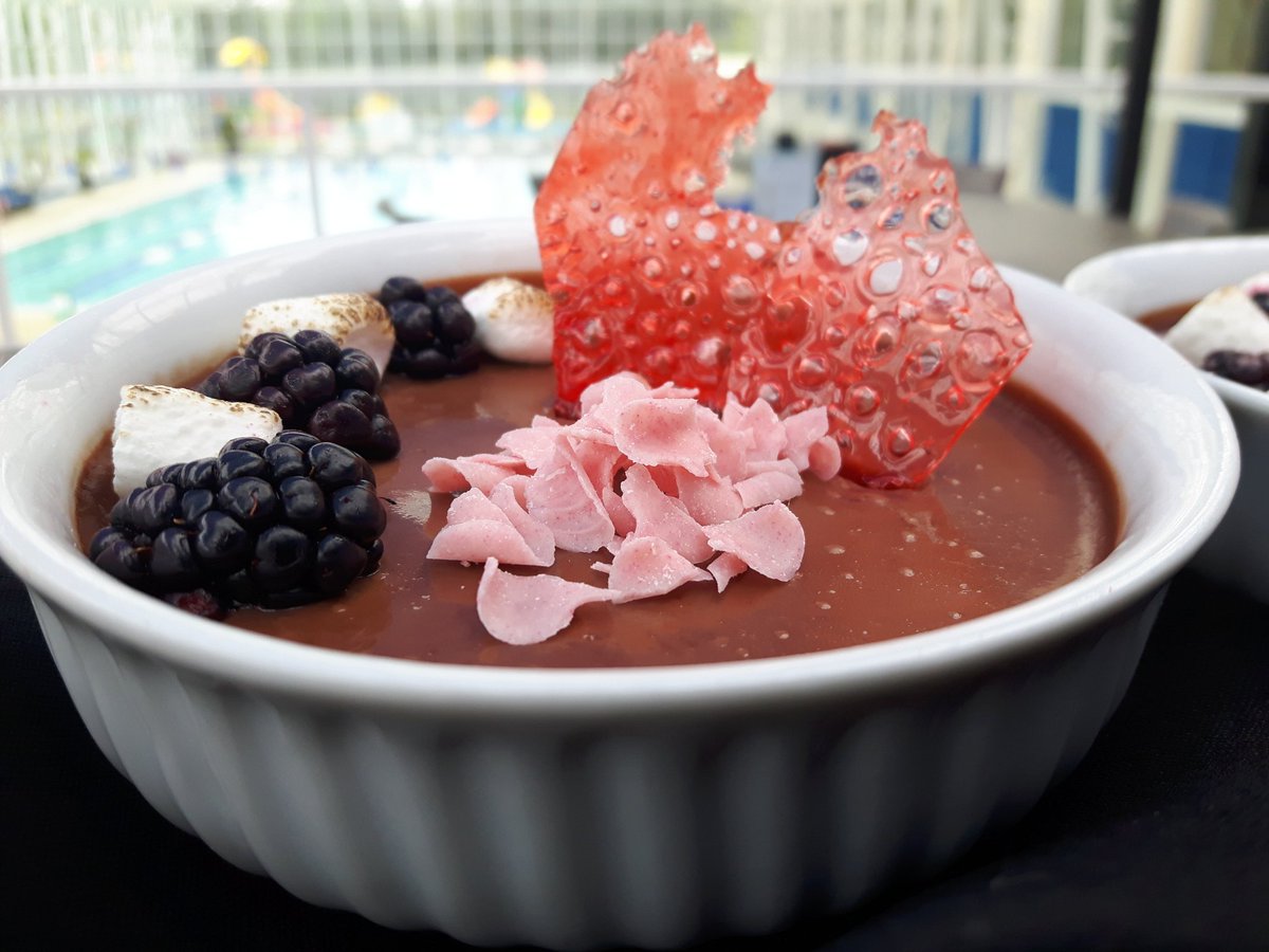 Today UDI Dessert...@RoyalGlenora <a href="/CCFyeg/">edmontonCHEFS.ca</a> <a href="/YEGFoodGuide/">YEG Food Guide</a> <a href="/yeg/">#yeg</a>