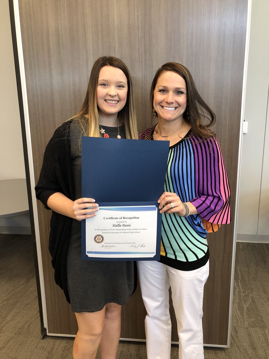 CounselorJB's tweet photo. Early childhood education student of the year! Huge thank you to Mrs. Manocchio for guiding my baby sister these last two years! ❤️#proudsis #OnceaCard https://t.co/ucBHH6sMhl