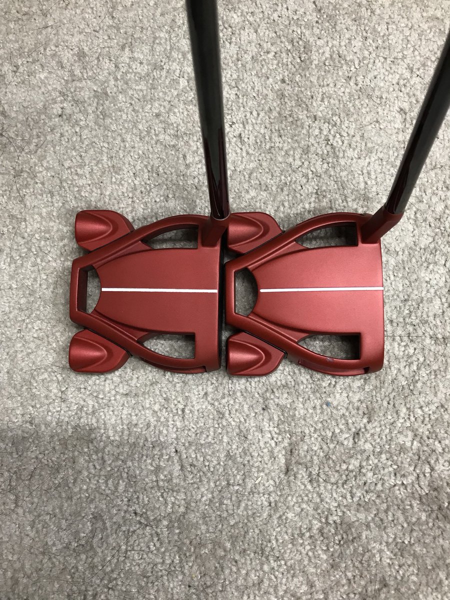 NicksStixGolf's tweet photo. Check out these 2 Beauties. 2017 and a 2018 #TourSpider from @TaylorMadeCA. Which one had the #NicksStixGolf #AlignmentLine added on? Left or Right. Shipping them back to #DesertBlume @hpdesertblume https://t.co/EP8TYTN3Mg