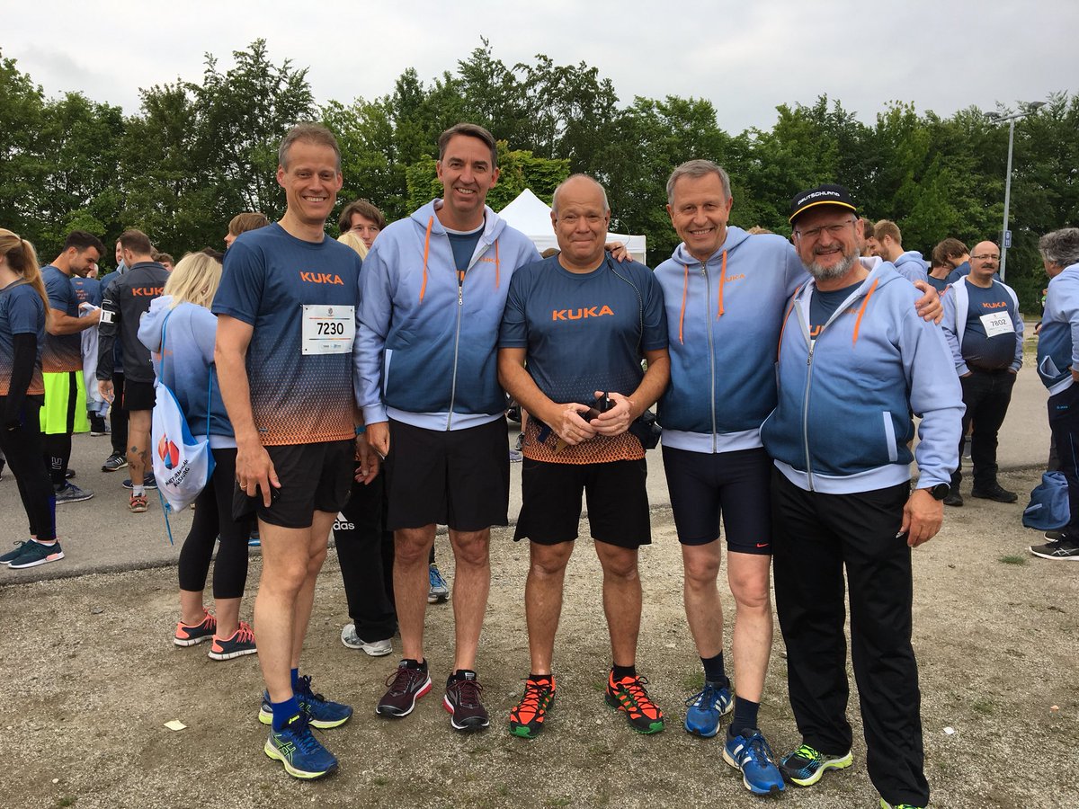 At the company run Augsburg. The team is fully dedicated. Go KUKA