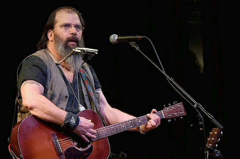RedDirt_Roots's tweet photo. #SteveEarle, Bob McDill to be Inducted Into #Texas Heritage Songwriters Hall of Fame -
The announcement was made during the 2018 Key West Songwriters Festival featuringย #JamieLinWilson, #BruceRobison and more
๐ท #RickDiamond/Getty
https://t.co/p8SC8q5d49 https://t.co/pvd1lteR3U
