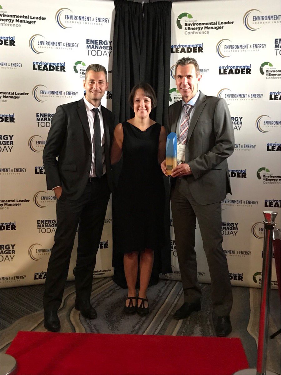 E_E_Leader's tweet photo. Congratulations to @AkzoNobel for winning one of our Product of the Year Awards! Our own Sarah Roberts poses with Steven Grant and Alexander Zapf from Akzo and their new award https://t.co/dG4Ew2zIgf