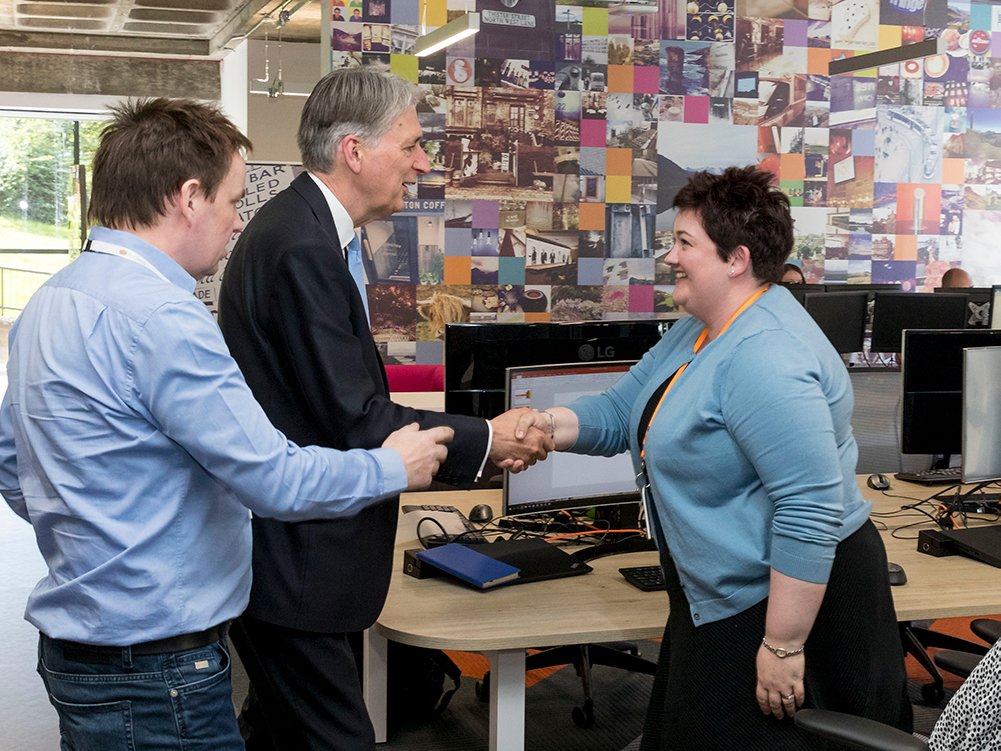 nucleuswrap's tweet photo. Today we welcomed the Chancellor @PhilipHammondUK to our office for a tour and a demo of our tech platform. The Chancellor announced two new #fintech envoys for Wales and Northern Ireland alongside @nucleuswrap founder and CEO @david_ferguson, fintech envoy for Scotland. https://t.co/22huWxIcbE
