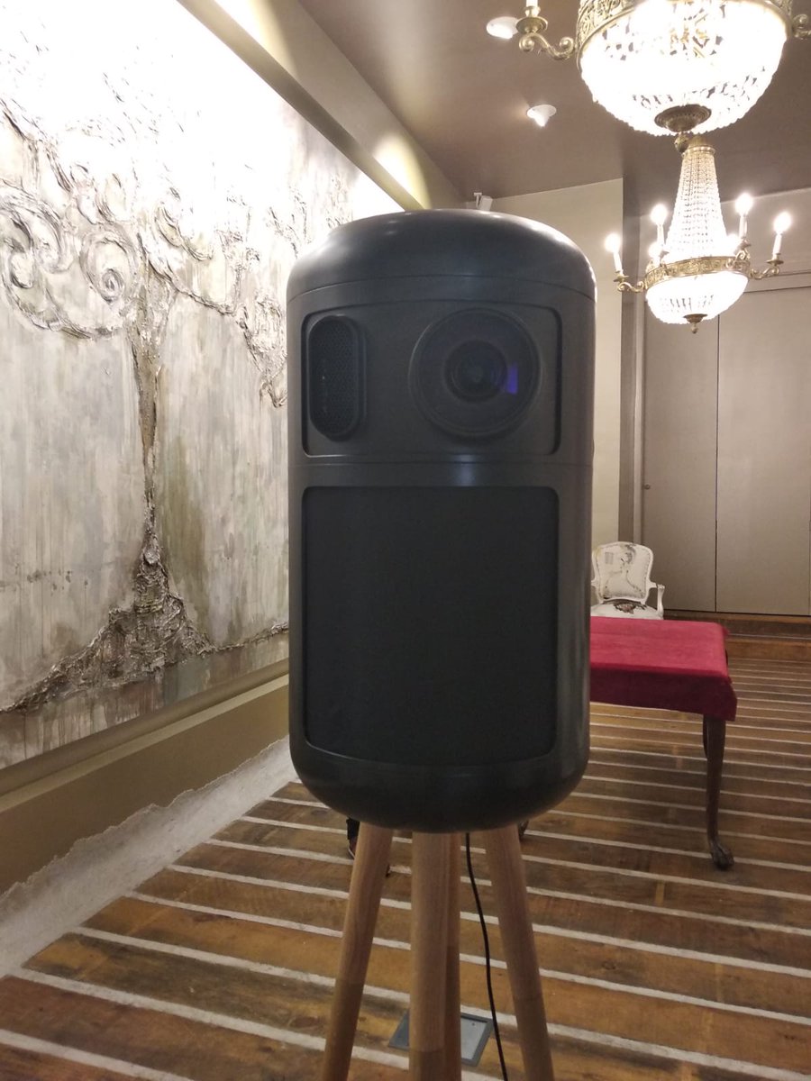 BroomxTech's tweet photo. Some nice places where we have brought our #VR projector #mkplayer360 during the last couple of weeks! #broomx #barcelona https://t.co/uc6KxqBP3n