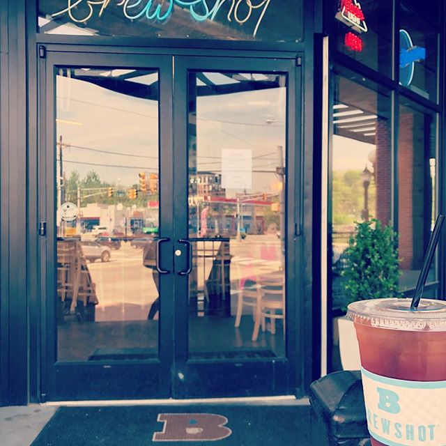 Brewshot's tweet photo. New operation hours at Brewshot CIL: 
Sunday-Thursday 11am-11pm
Friday-Saturday 11am-2am
BRUNCH: SAT-SUN 11am-4pm
Happy hour: DAILY 4pm-7pm
#castironlofts #JerseyCity #newjersey #brewshot #thursday #brunch #dinner #amazing #bestthingever #healthyfood #meal #goodfood #workweek https://t.co/0jfsHnxGa8