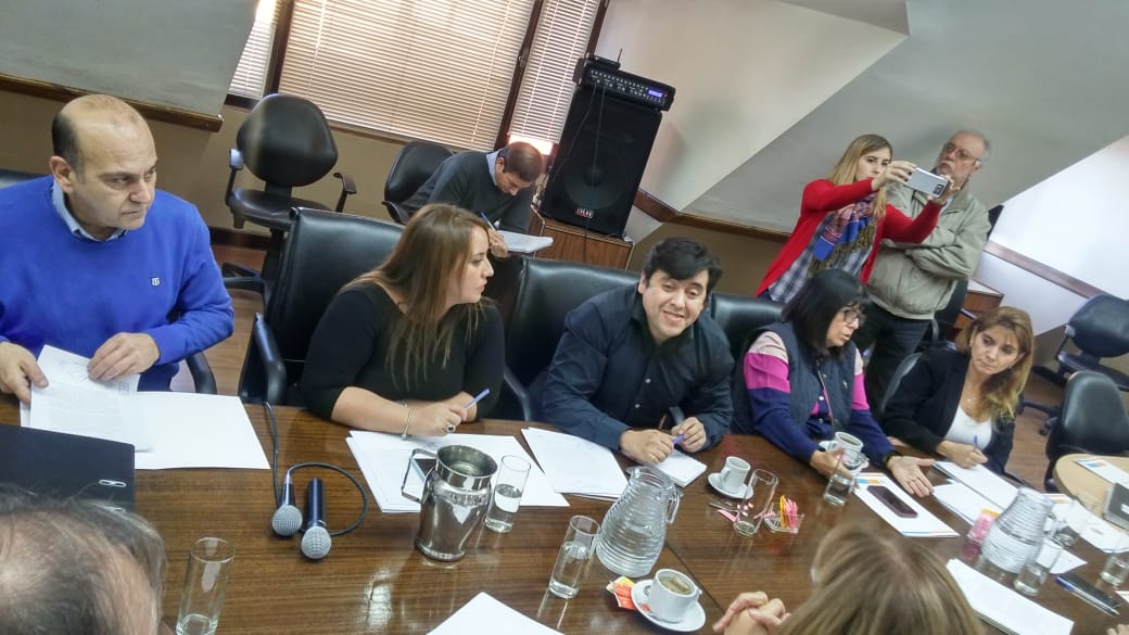 Harrington_TdF's tweet image. Recibimos al Secretario de Relaciones Institucionales y Comunitarias, Patricio Lambert, para conocer el trabajo que se viene realizando desde la Red Solidaria. #Com5