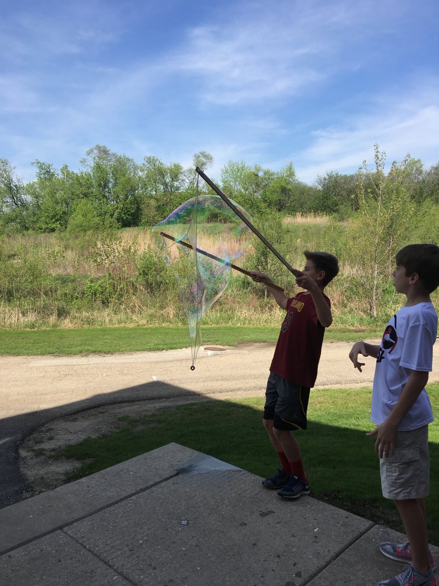 AmyCBoucek's tweet photo. My 6th grade science students had a terrific time testing their bubble wands today. #bsd220 @Prairie220 https://t.co/cpCsFYhJxH