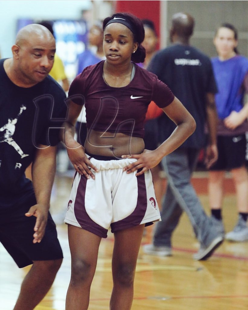 Being apart of Mavs Elite is more than your average AAU team, it's a sisterhood! A bond that can never be broken! I love each and every one of you❤️🤞🏾! Thanks <a href="/pd_skillz/">Mavs Elite GUAA</a> for the opportunity to be apart of something so special!