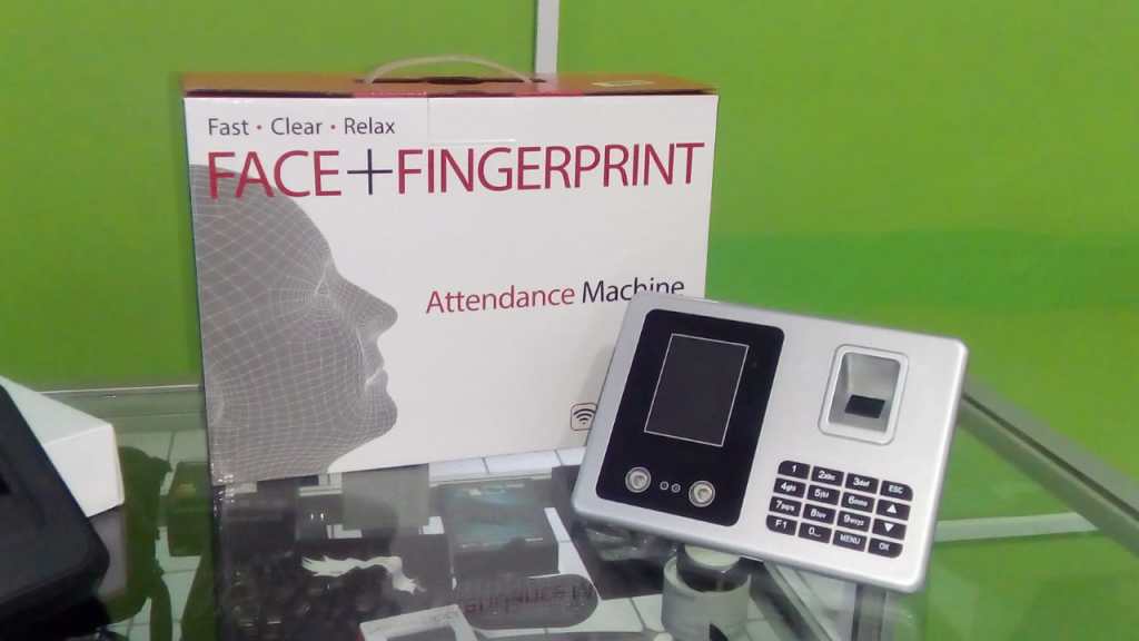 interglobalja's tweet photo. Face + Fingerprint Scanner M230(P) https://t.co/ZWfJ46mq3A https://t.co/XLqLgEhvEi