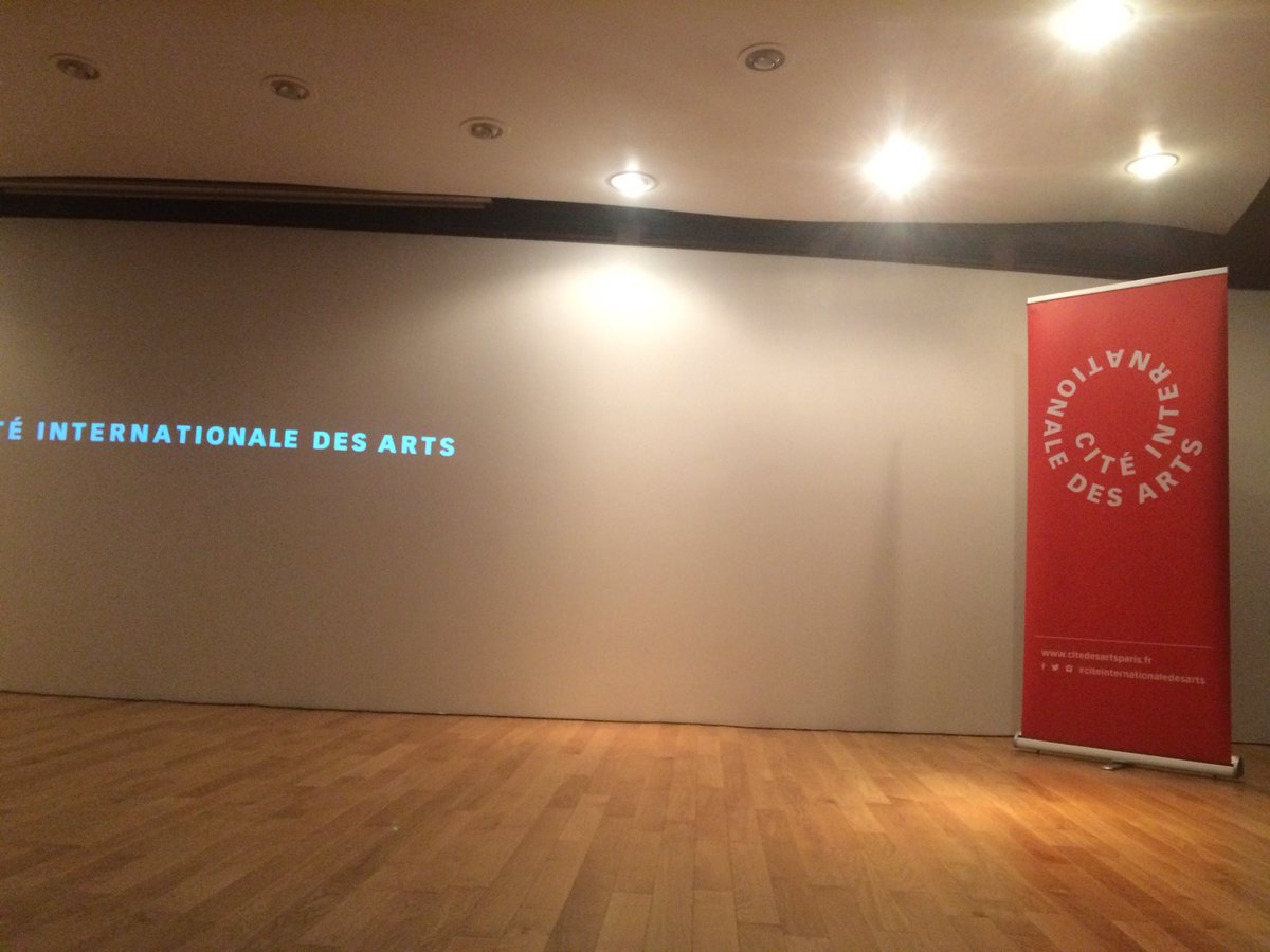 BenedicteAlliot's tweet photo. Philippe Apeloig parle de sa pratique d’artiste graphiste et nous dit tout du logo de la @citedesarts ! https://t.co/3wuLcd7NSh