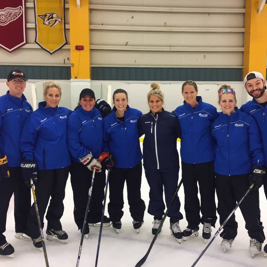 BreakawayTN's tweet photo. Girls Camp Coach Announcement! Coach Lyndsay Barch from Ontario. Most recently a member of the women’s coaching staff at Mercyhurst University during their 2016-17 season. She also played NCAA DI at @HurstWHockey. Welcome! Camp info: https://t.co/yD23fXniCK https://t.co/erENeBjvSW