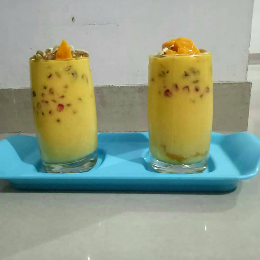 Mango Custard. Recipe out next week....!! #mangoes #mangocustard
#mangodesserts  #mango #pomogranate #desserttime #dessertoftheday #dessertlover #foodies #dessertsgram #prilaga #desserttable #dessertstory #fooddiary #eating #yumyum #foodgram #food #foodlove  #foodporn #foodpics