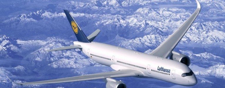 EventBookIntl's tweet image. Los pasajeros de clase #Business de @lufthansa, en vuelos de largo alcance desde y hacia Ciudad de México, ya pueden disfrutar de un delicioso y relajado vuelo nocturno con el nuevo kit de amenidades #DreamCollection de #Lufthansa.