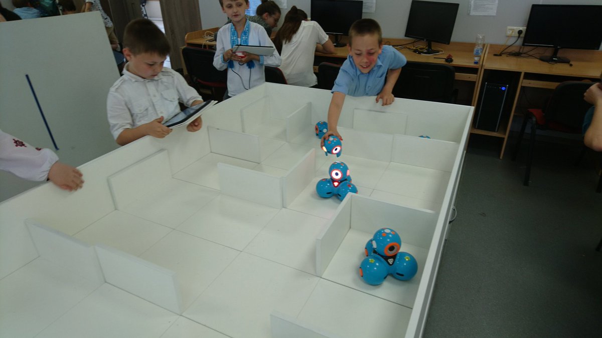 _OlgaOrlova's tweet image. Деші блукають лабіринтом
#Wonder #DashDot