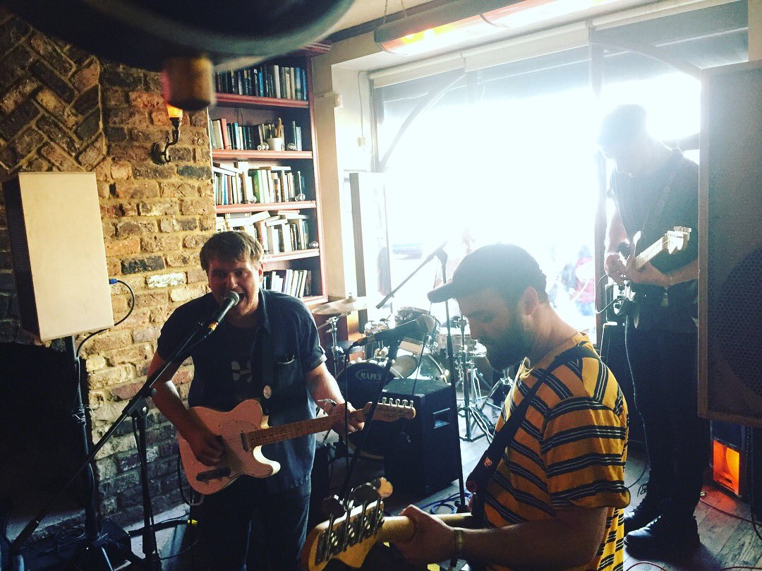 Forever_Cult's tweet photo. Big ol' fun time being had at le Grande Escape (what's French for Escape? Just Escape? Dunno). Gig 1 done. Gon' get sweaty af at Prince Albert tonight. We on 11.30pm sharp xoxox https://t.co/NeT6yHZ1Hw