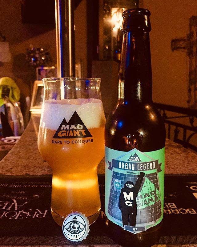 DaveStarley's tweet photo. It is a #thirstythursday and #ipamay so it’s only right that it’s complimented with an absolute #legend, an #urbanlegend at that. An awesome #ipa specially from @madgiantbeer 👌🏻🍻!
.
#craftbeer #craftbeers #craftbeerporn 
#craftbeerstagram #craftbeers… https://t.co/Qgunc6l5sN https://t.co/5YtEfAPqUG